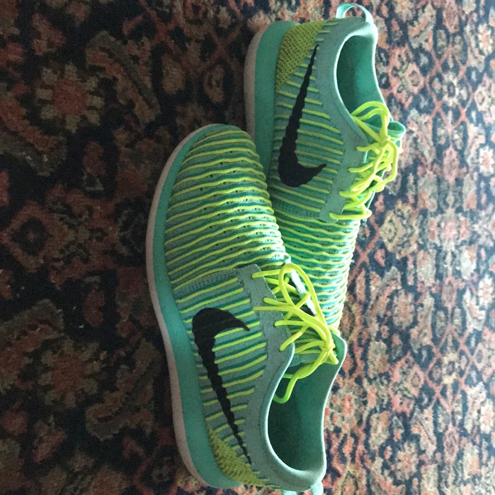 Nike Roshe Two Flyknit